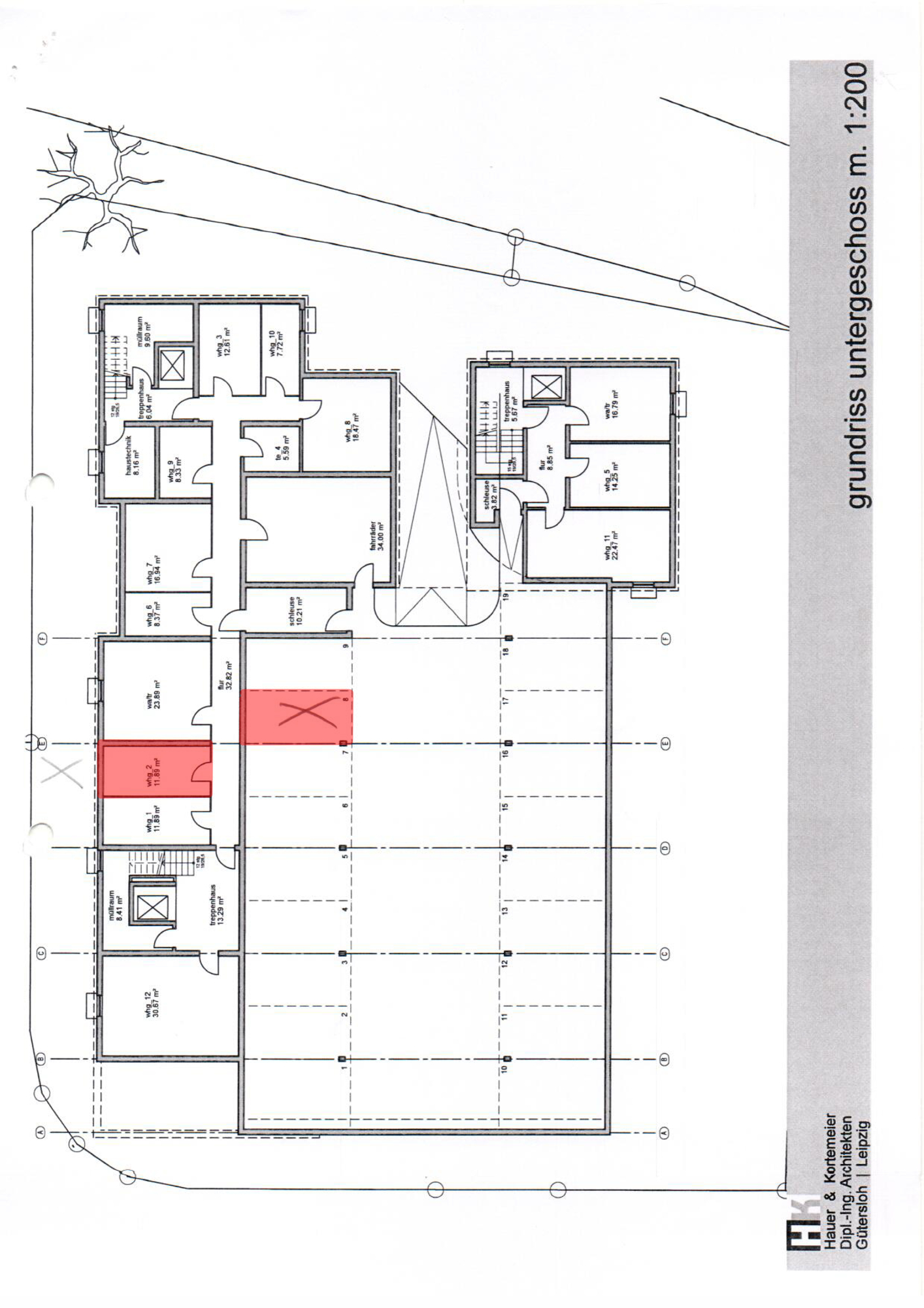 Tiefgaragenstellplatz und Kellerraum