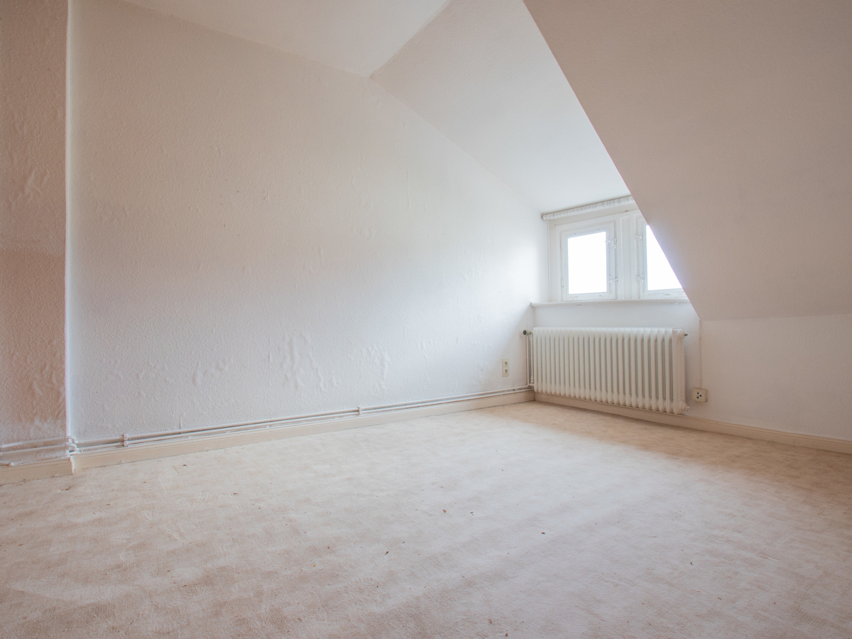 Schlafzimmer 1 DG
