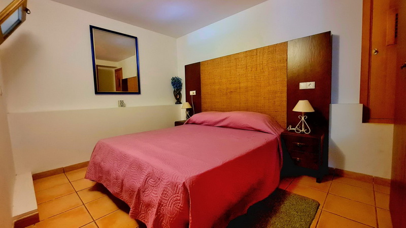 Schlafzimmer 5